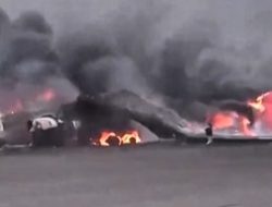 Bandara Internasional di Yaman Rata dengan Tanah akibat Serangan Udara Israel