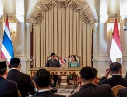 Presiden RI Prabowo Subianto Disambut Langsung oleh Perdana Menteri Thailand di Bangkok
