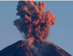 Gunung Semeru Erupsi, Kolom Letusan Capai 800 Kilometer, Warga Diimbau Waspada