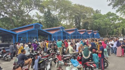 Distribusi Daging Kurban Di Pemkab Deli Serdang Amburadul. Panitia Seperti Tidak Siap!