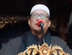 Ustaz Yahya Waloni Wafat Saat Khotbah Jumat di Makassar, Istri: “Pagi Itu Dia Bilang, Aku Kuat Nggak Khotbah?”