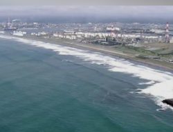 BMKG Belum Cabut Peringatan Tsunami, Warga Indonesia Diminta Tetap Waspada
