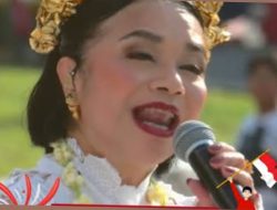 Ruth Sahanaya Memukau di HUT RI ke-80, Suarakan Lagu Kebangsaan dengan Penuh Haru