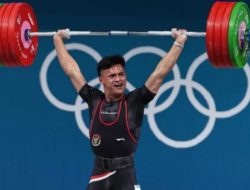 Rizky Juniansyah Raih Dua Emas dan Pecahkan Rekor Dunia di Kejuaraan Angkat Besi IWF 2025