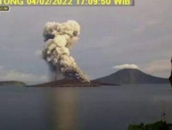 Anak Krakatau Tetap WASPADA (Level II): Masyarakat Diimbau Jauhi Radius 2 KM