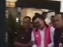 Ketua DPRD Magetan Suratno Terpaku Saat Borgol Melingkar, Tangis Pecah di Gedung Kejari Terkait Korupsi Hibah Rp242 Miliar