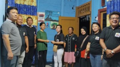 Jangan Biarkan Anak Cerdas Putus Sekolah, Bang YD Dorong Pemkot Gunungsitoli Beri Beasiswa untuk Siswa Kurang Mampu
