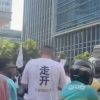 Kantor Hotman Paris di Kelapa Gading Didemo Massa, Desak Klarifikasi atas Pernyataan Kontroversial