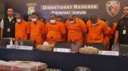 Oknum Polisi Terlibat Sindikat Jual Beli Ginjal Internasional, Terima Aliran Dana Rp612 Juta  Artikel ini adalah bagian dari Mitra Promedia Group dan sudah tayang dengan judul “Oknum Polisi Terlibat Sindikat Jual Beli Ginjal Internasional, Terima Aliran Dana Rp612 Juta” Baca selengkapnya di: https://www.wartasasambo.com/hukrim/1362887206/oknum-polisi-terlibat-sindikat-jual-beli-ginjal-internasional-terima-aliran-dana-rp612-juta