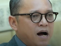Sebut ‘Seperti Sirkus’, Anggota DPRD DIY Sitorus Usir Wartawan dari Ruang Rapat