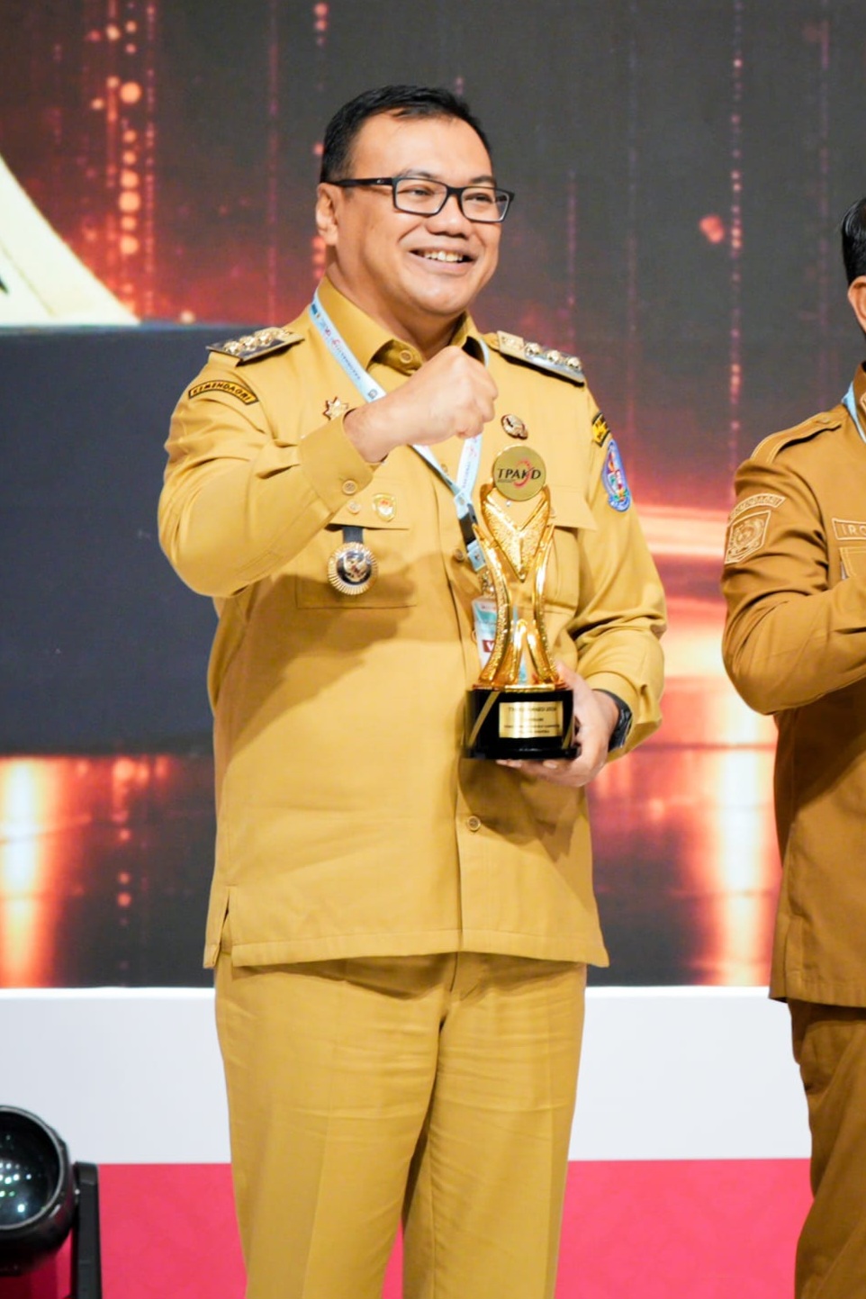 Terbaik Wilayah Sumatera Deli Serdang Raih Penghargaan TPAKD Tahun 2026